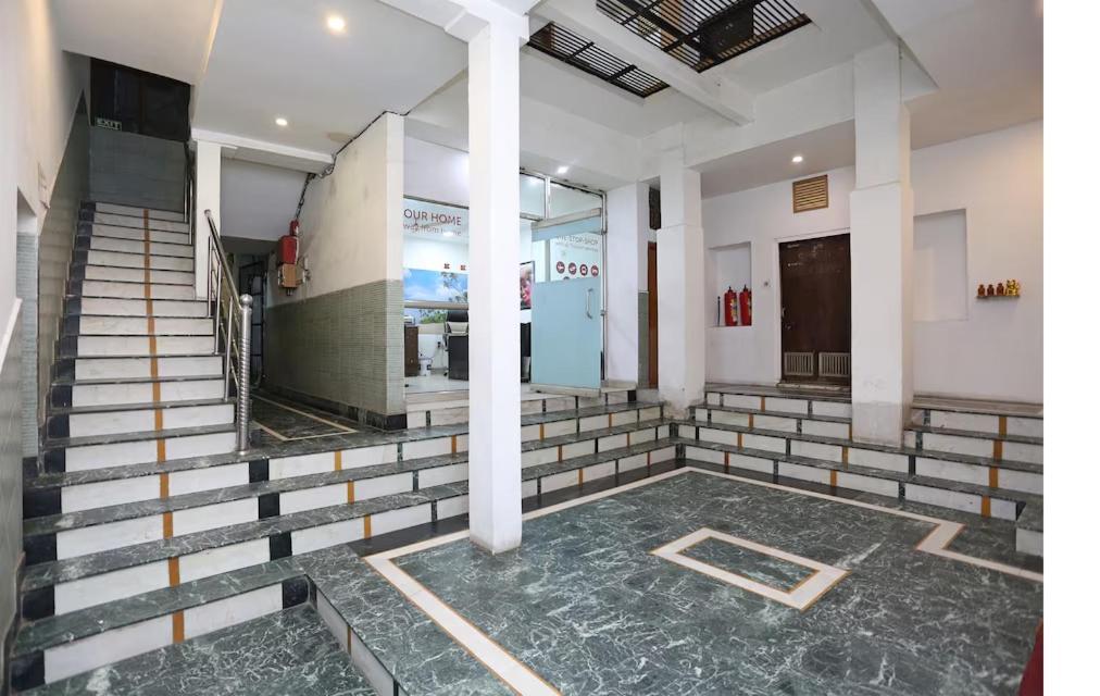 Vishal Hotel By Comfort Rooms New Delhi Extérieur photo