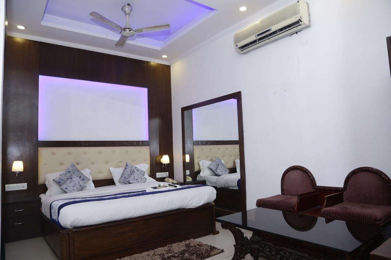 Vishal Hotel By Comfort Rooms New Delhi Extérieur photo