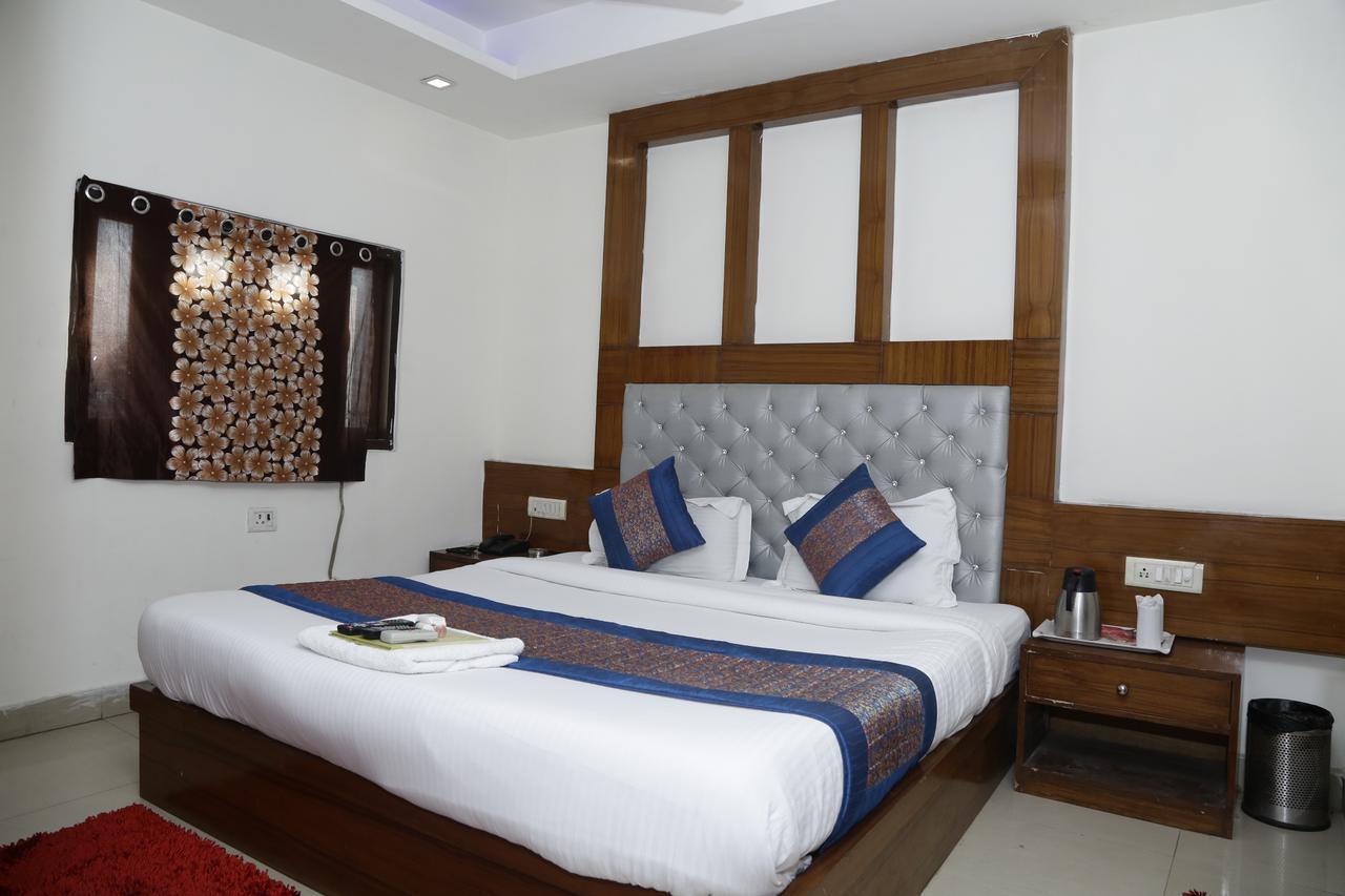 Vishal Hotel By Comfort Rooms New Delhi Extérieur photo