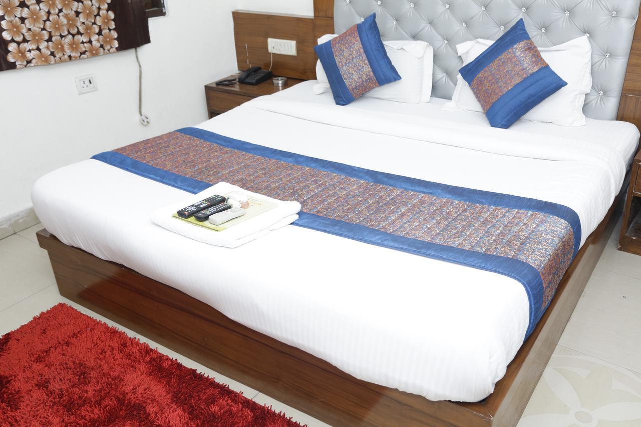 Vishal Hotel By Comfort Rooms New Delhi Extérieur photo